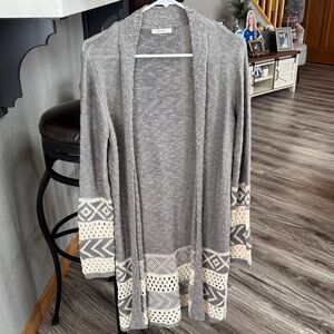 Maurices Taupe Gray & Cream Patterned Open-Front Cardigan
